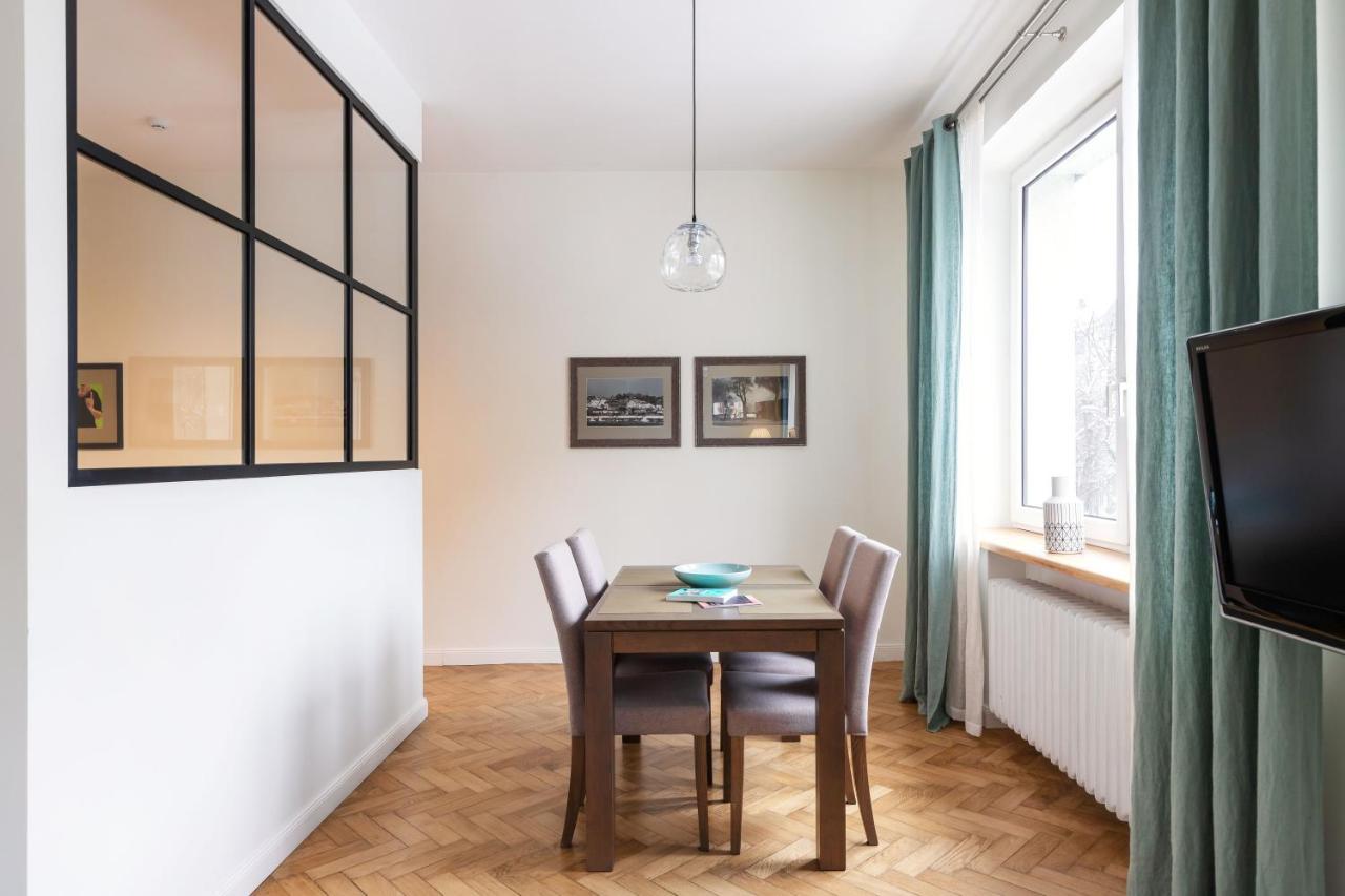 Art & Comfort Apartament Kowno